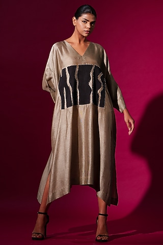 Grey Mysore Silk Kaftan Tunic by STOIQUE