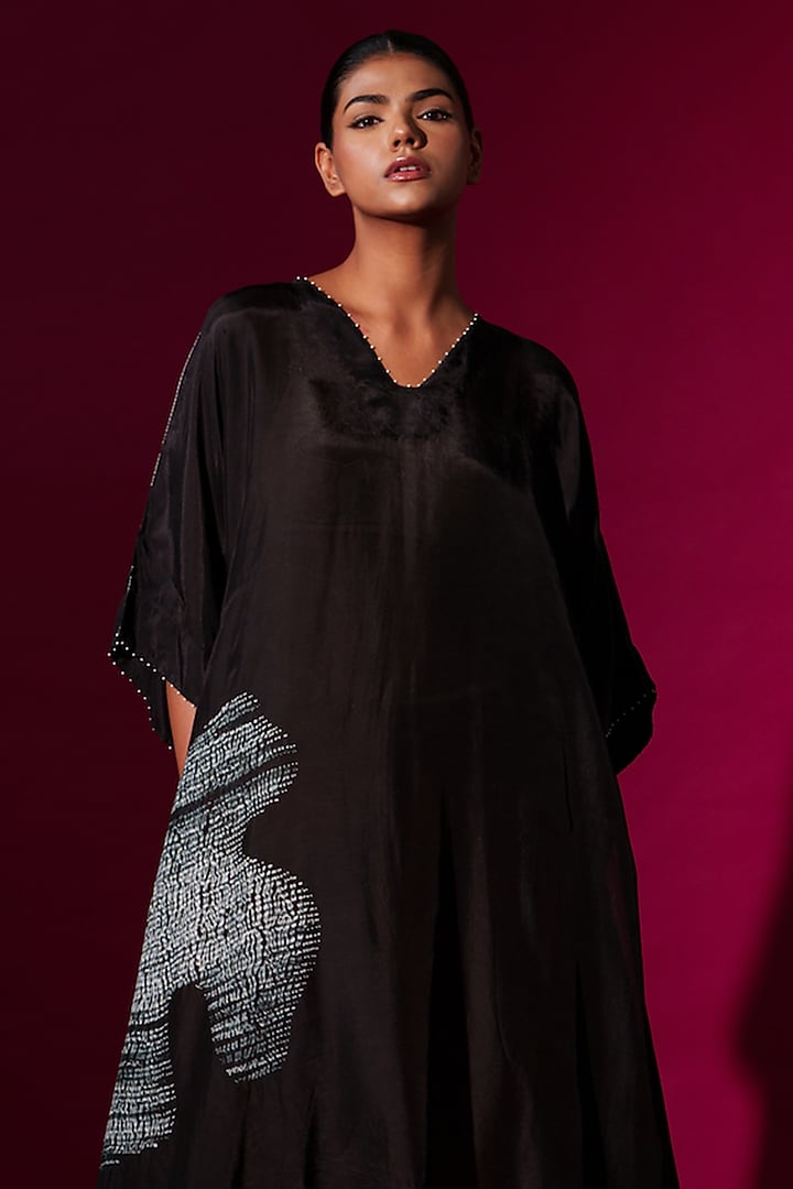 Black Upada Silk Tie-Dye Tunic by STOIQUE at Pernia's Pop Up Shop