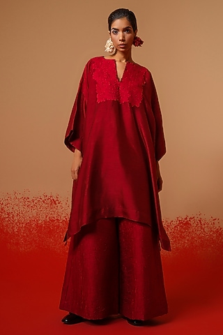 Red Crushed Silk Textured Tunic by STOIQUE