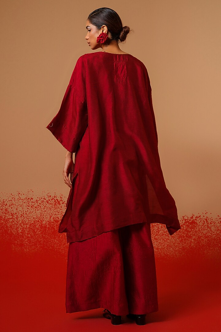 Red Crushed Silk Textured Tunic by STOIQUE at Pernia's Pop Up Shop