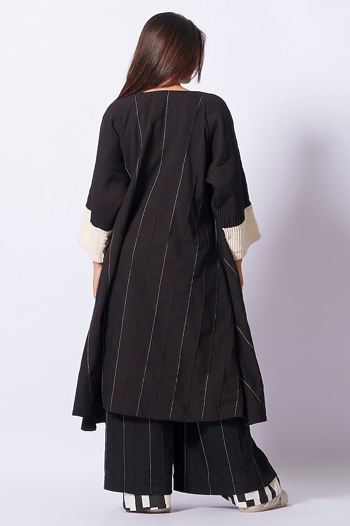 Black Cotton Matty Relaxed Tunic by STOIQUE at Pernia's Pop Up Shop