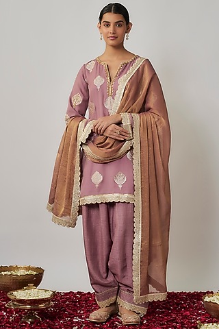Mauve Viscose Georgette Embroidered Kurta Set For Girls by Starflower by Renee Label