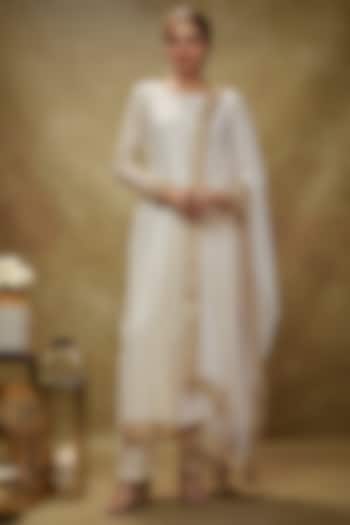 Ivory Viscose Georgette Embroidered Kurta Set For Girls by Starflower by Renee Label at Pernia's Pop Up Shop