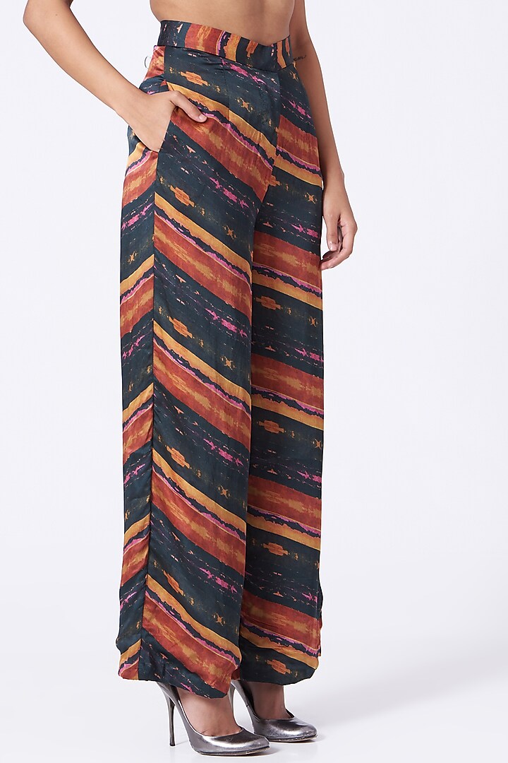 Black Printed Straight Pant Set by Studio Surbhi at Pernia's Pop Up Shop