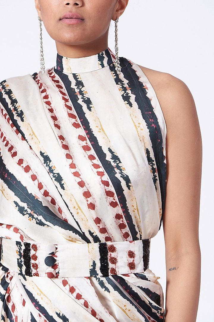 Off White Printed Pre-Stitched Festive Saree Set by Studio Surbhi at Pernia's Pop Up Shop