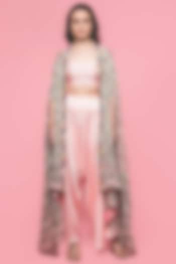 Pink Embroidered Cape Set by Surabhi Gandhi at Pernia's Pop Up Shop
