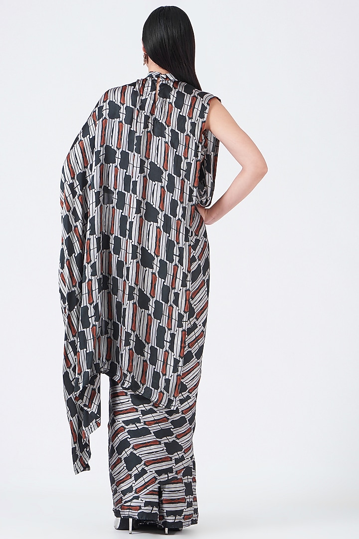 Black Printed Pre-Stitched Festive Saree Set by Studio Surbhi at Pernia's Pop Up Shop