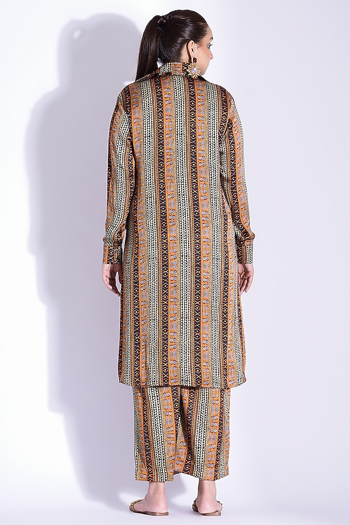Multi-Colored Georgette Satin Digital Printed Kurta Set by Studio Surbhi at Pernia's Pop Up Shop