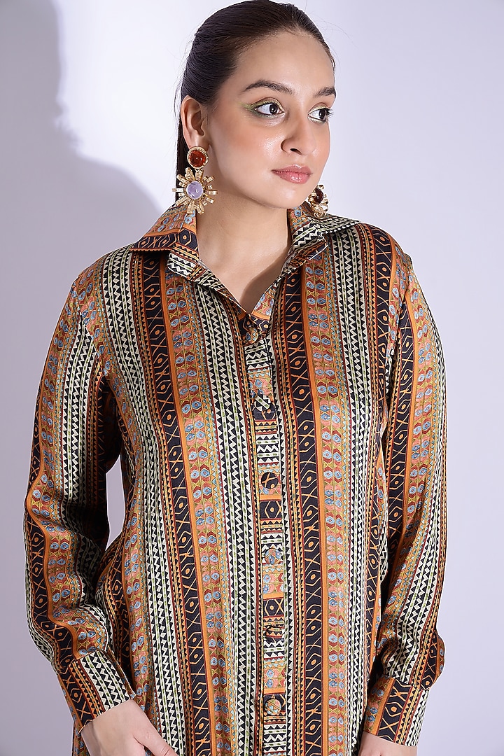 Multi-Colored Georgette Satin Digital Printed Kurta Set by Studio Surbhi at Pernia's Pop Up Shop