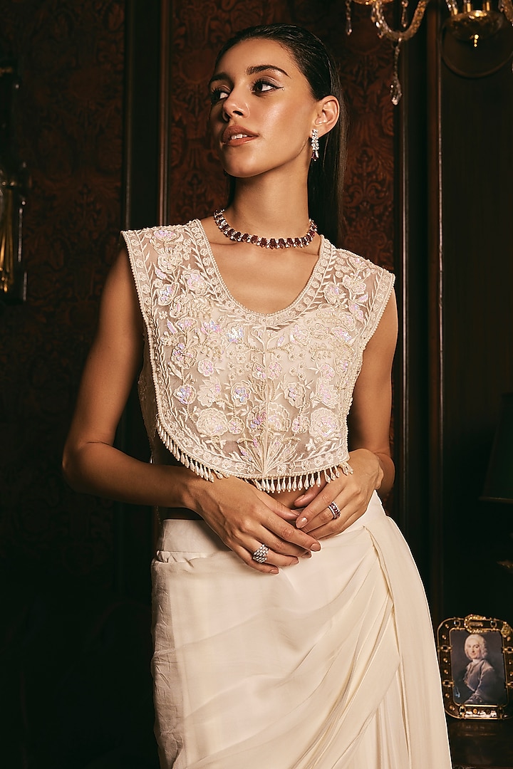White Georgette Skirt Set by Studio22 by Pulkita Arora Bajaj at Pernia's Pop Up Shop