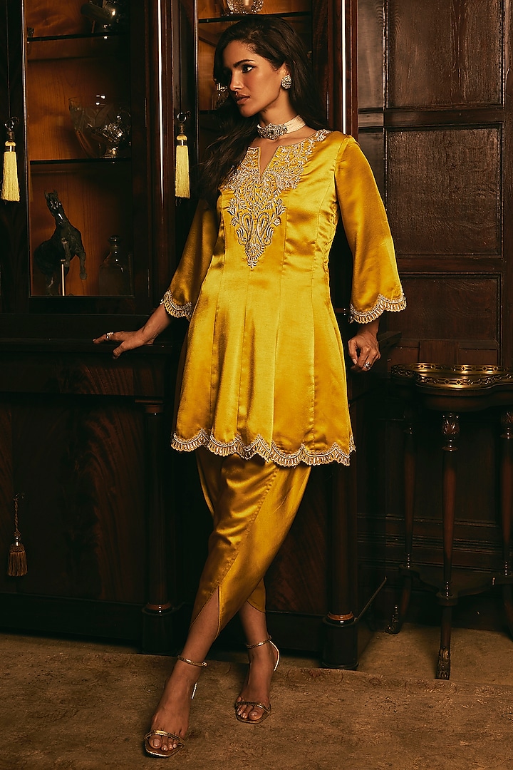 Yellow Crepe Embroidered Kurta Set by Studio22 by Pulkita Arora Bajaj at Pernia's Pop Up Shop