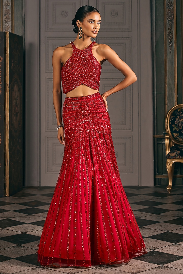 Red Net Embroidered Bridal Lehenga Set by Studio22 by Pulkita Arora Bajaj at Pernia's Pop Up Shop