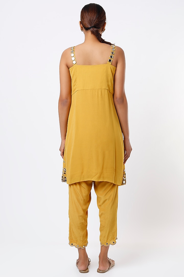 Mustard Hand Embroidered Kurta Set by Studio A at Pernia's Pop Up Shop