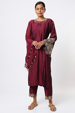 Wine Hand Embroidered Kurta Set by Studio A