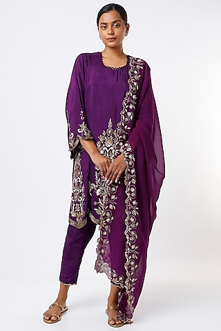 Purple Hand Embroidered Kurta Set by Studio A