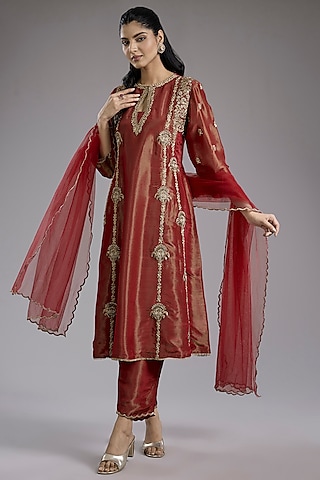 Magenta Pink Tissue Dori Machine Embroidered A-Line Kurta Set by Studio A