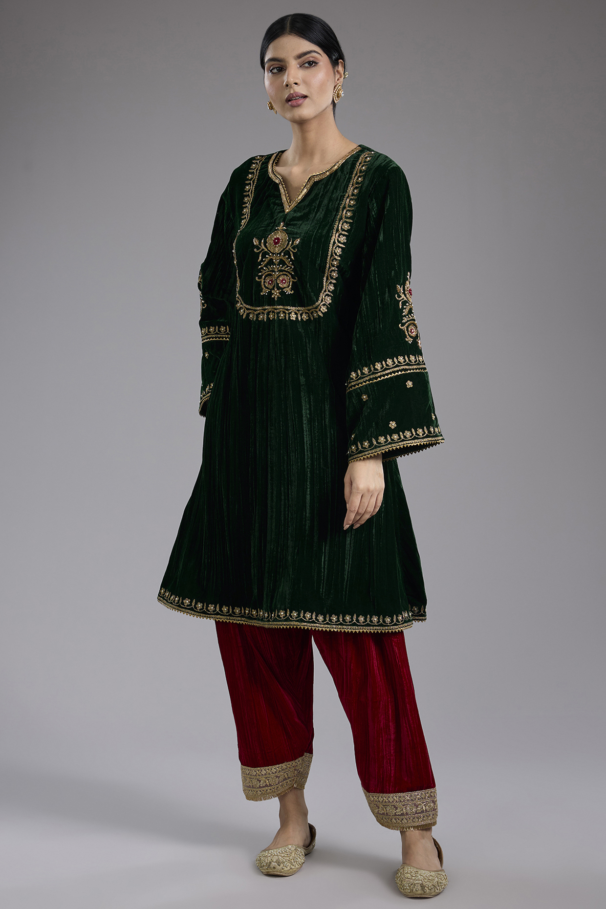 Studio A - Buy Kurta Sets, Anarkali Sets, Dresses, Skirts