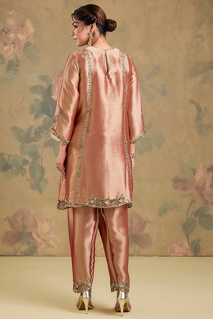 Peach-Orange Tissue Dabka Handwork Kurta Set by Studio A at Pernia's Pop Up Shop