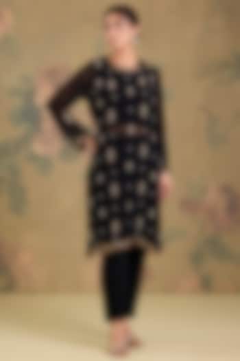 Black Georgette Embroidered Kurta Set by Studio A at Pernia's Pop Up Shop