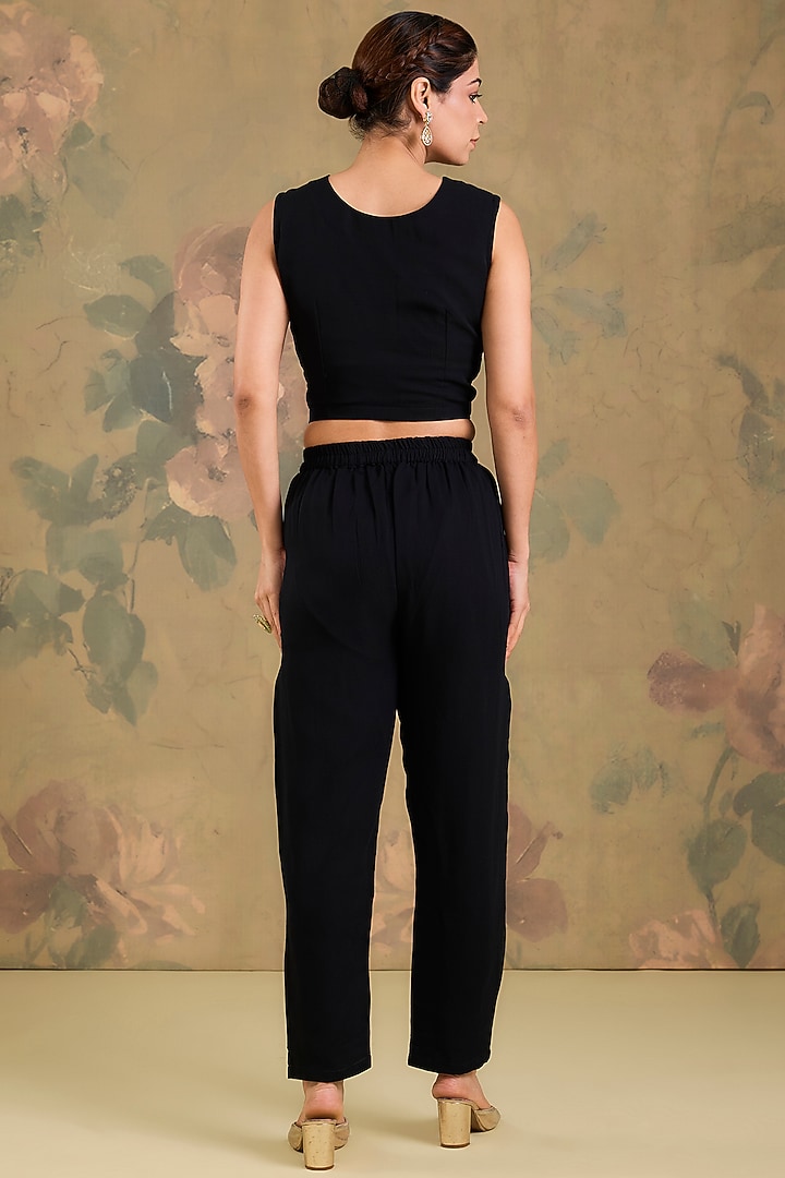 Black Georgette Embroidered Kurta Set by Studio A at Pernia's Pop Up Shop