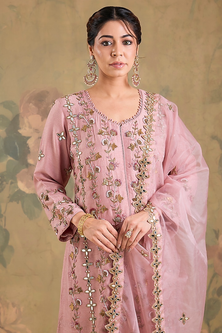 Pink Banarasi Gharara Set by Studio A at Pernia's Pop Up Shop