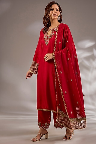 Red Silk Hand Embroidered Straight Kurta Set by Studio A