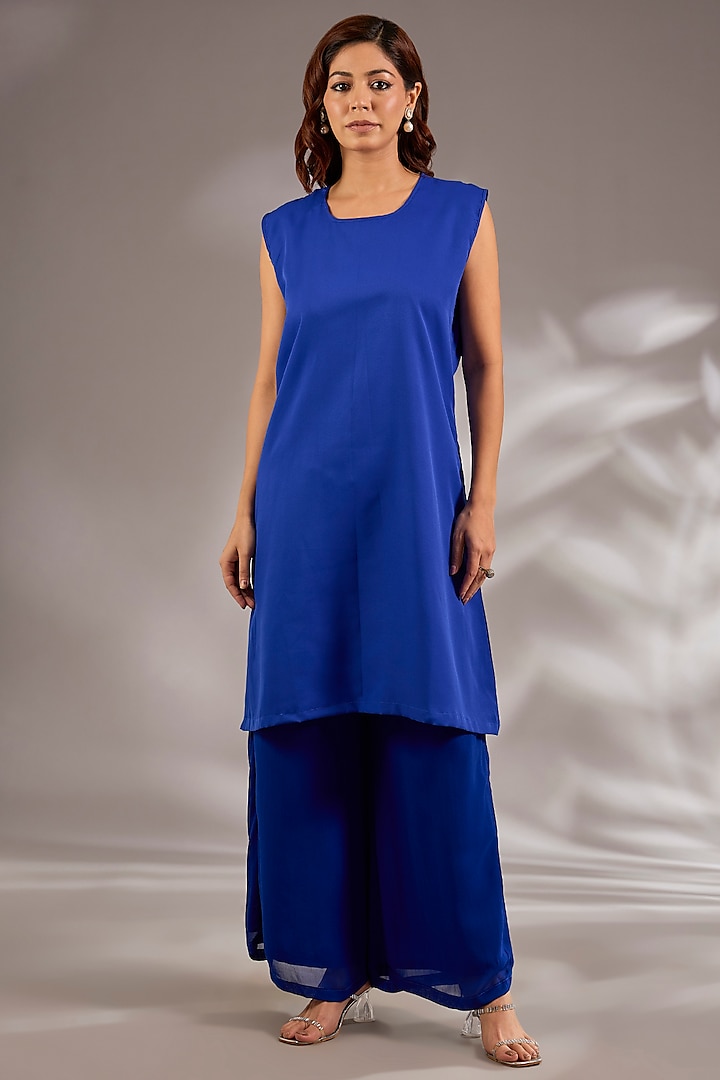 Blue Georgette Sequins Embroidered Kaftan Set by Studio A at Pernia's Pop Up Shop