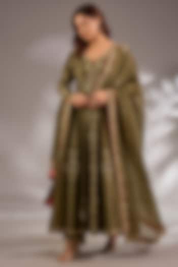 Green Mul Chanderi Hand Embroidered Flared Wedding Anarkali Set by Studio A at Pernia's Pop Up Shop