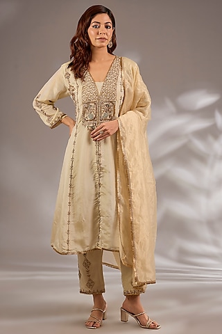 Ivory Tissue Hand Embroidered Flared Kurta Set by Studio A