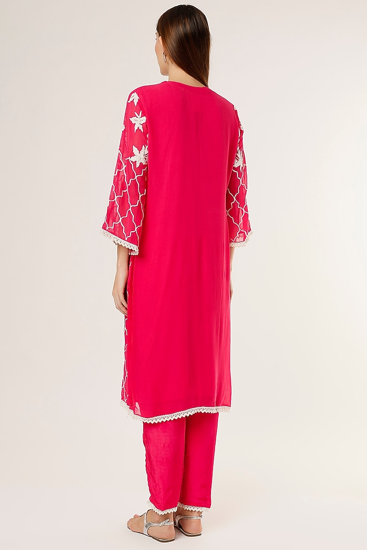 Fuchsia Embroidered Kurta Set by Studio A at Pernia's Pop Up Shop