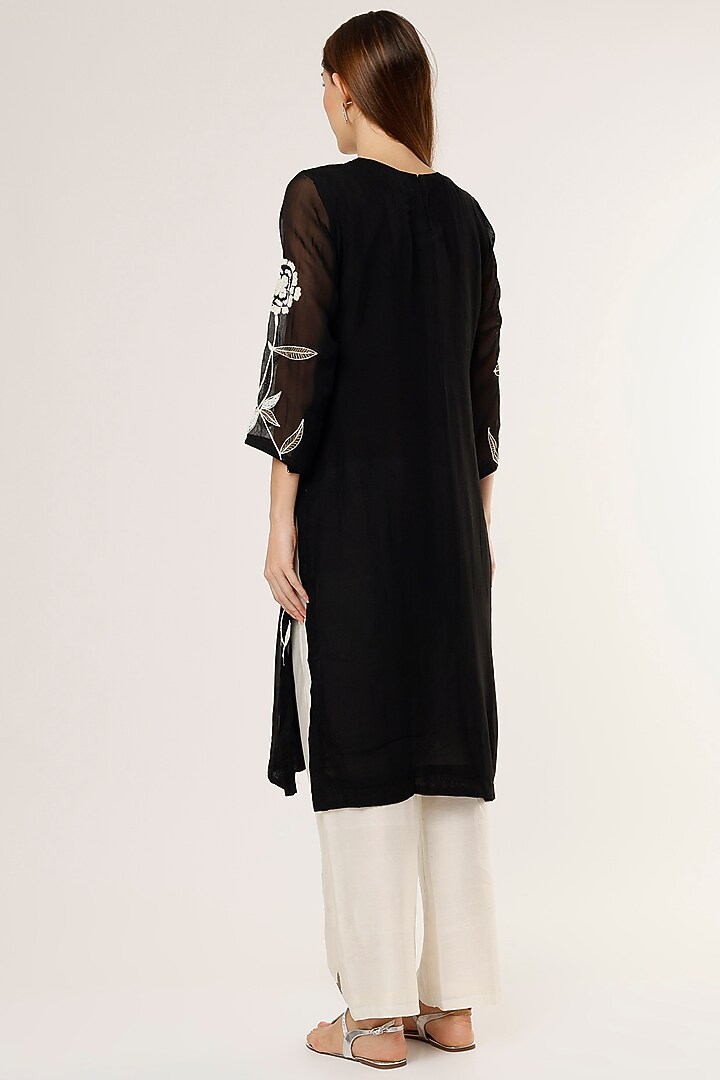 Black Embroidered Kurta Set by Studio A at Pernia's Pop Up Shop