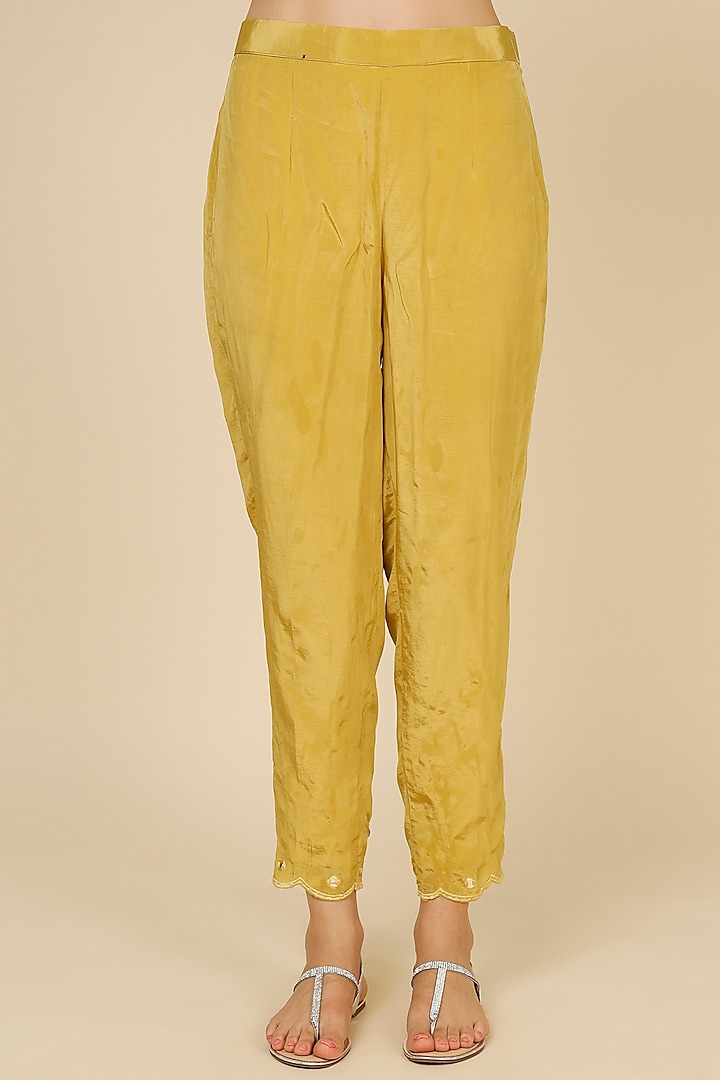 Yellow Mirror Embroidered Kurta Set by Studio A at Pernia's Pop Up Shop