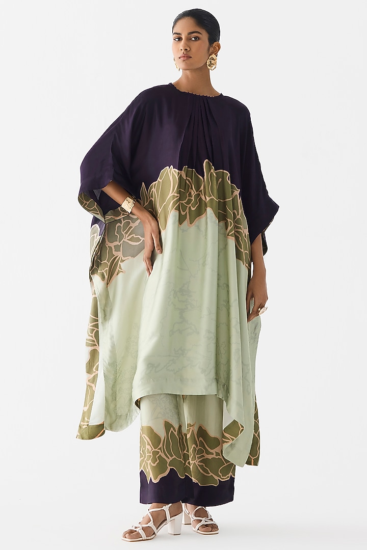 Green & Blue Vegan Silk Floral Printed Kurta Set by Studio Rigu at Pernia's Pop Up Shop