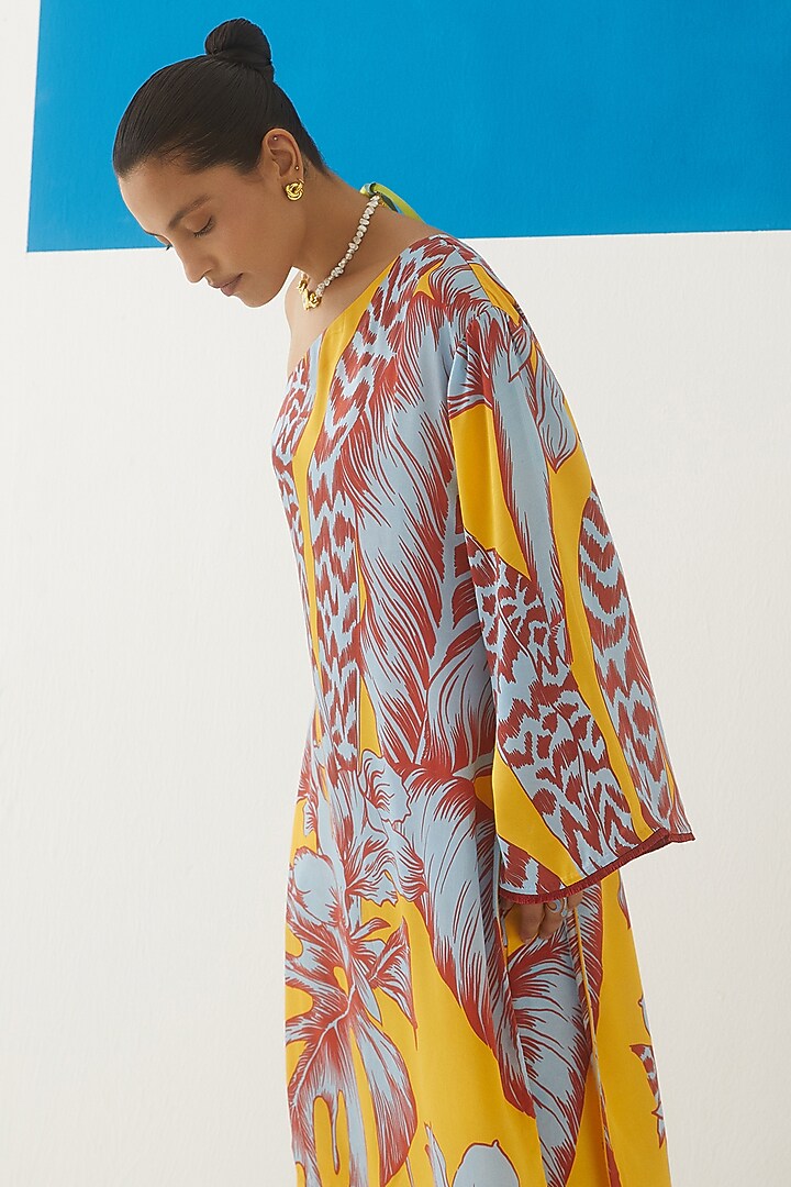 Yellow Vegan Silk Printed One-Shoulder Kurta Set by Studio Rigu at Pernia's Pop Up Shop