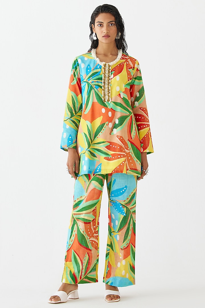 Multi-Colored Cotton Floral Printed Co-Ord Set by Studio Rigu at Pernia's Pop Up Shop