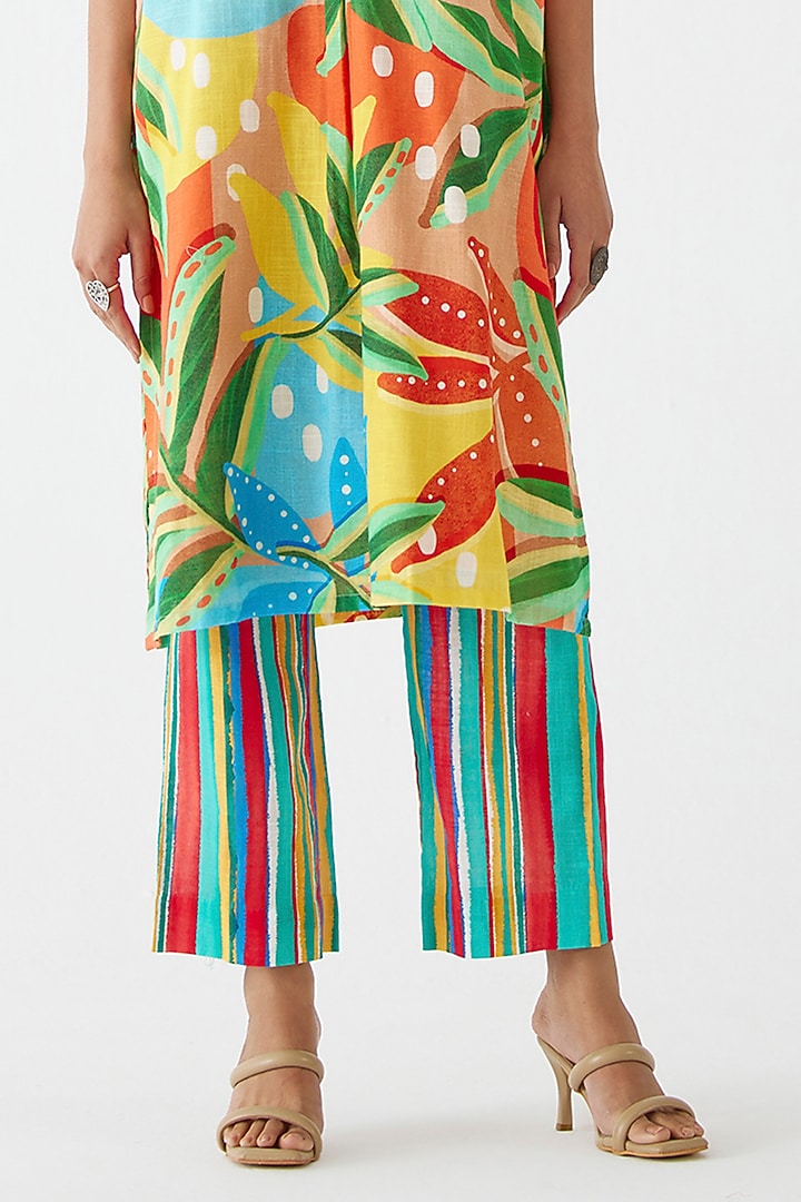 Multi-Colored Cotton Floral Printed Kurta Set by Studio Rigu at Pernia's Pop Up Shop