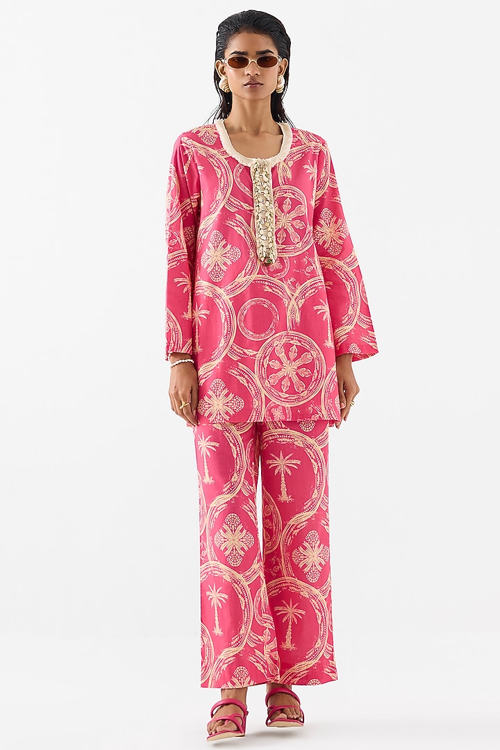 Pink Cotton Digital Printed & Hand Embroidered Short Kurta Set by Studio Rigu at Pernia's Pop Up Shop