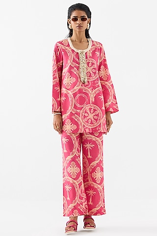 Pink Cotton Digital Printed & Hand Embroidered Short Kurta Set by Studio Rigu