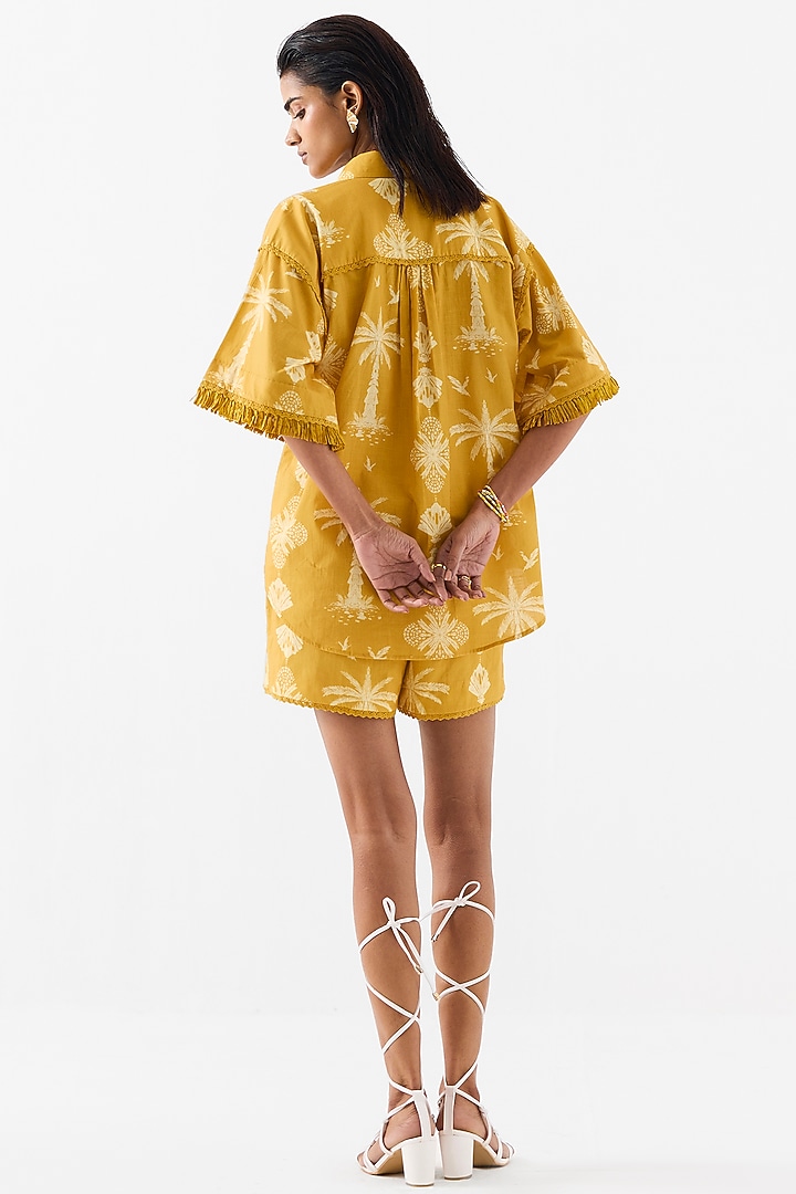 Yellow Cotton Digital Printed Co-Ord Set by Studio Rigu at Pernia's Pop Up Shop