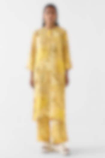 Yellow Vegan Silk Paisley Printed Straight Kurta Set by Studio Rigu at Pernia's Pop Up Shop