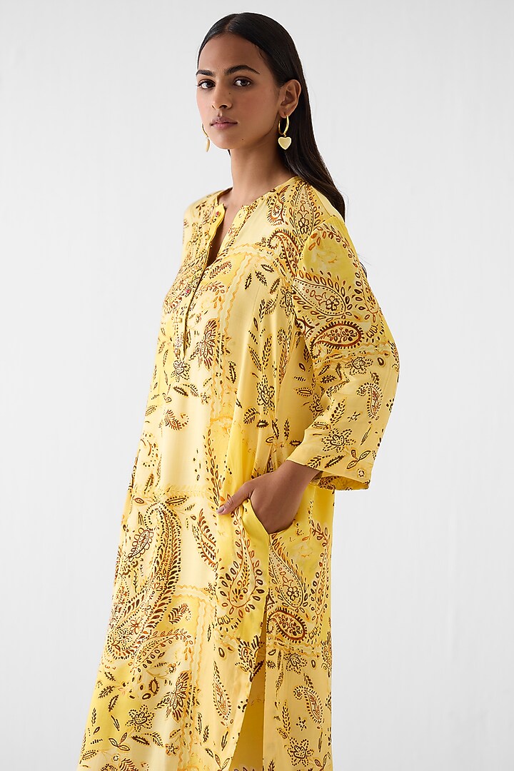 Yellow Vegan Silk Paisley Printed Straight Kurta Set by Studio Rigu at Pernia's Pop Up Shop