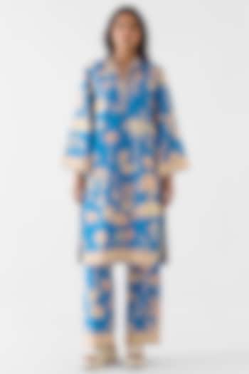 Blue Linen Printed Kurta Set by Studio Rigu at Pernia's Pop Up Shop
