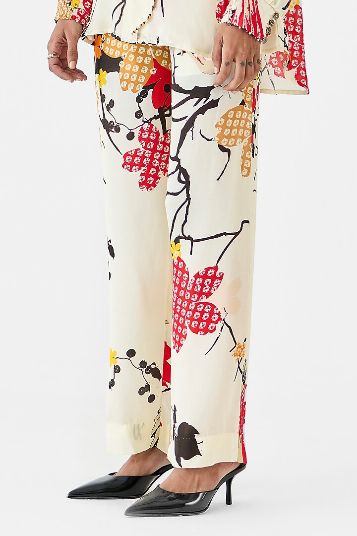 Cream Vegan Silk Digital Printed Co-Ord Set by Studio Rigu at Pernia's Pop Up Shop