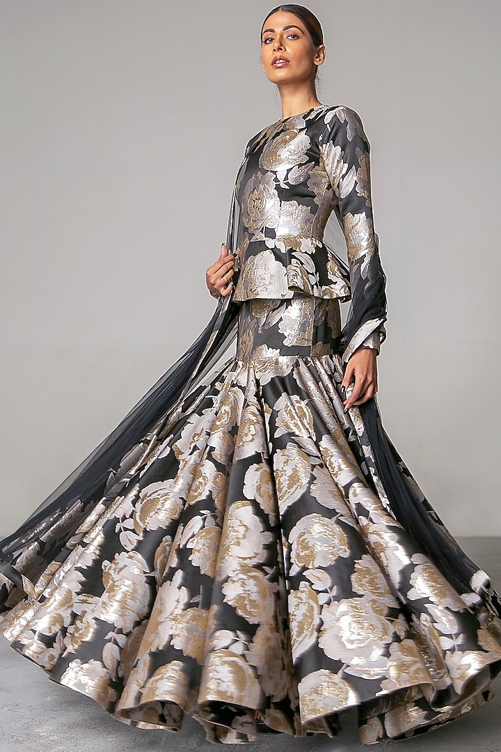 Gold & Black Fish Tail Wedding Lehenga Set by Siddartha Tytler at Pernia's Pop Up Shop