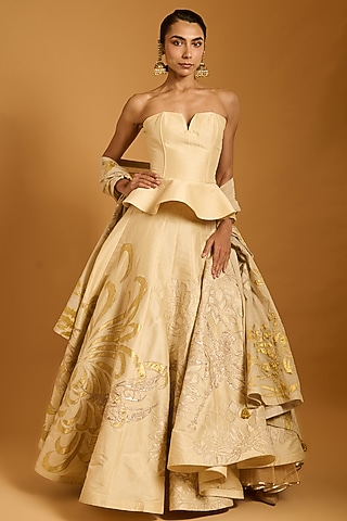 Vanilla Color Dupion Applique Work Lehenga Set by Siddartha Tytler