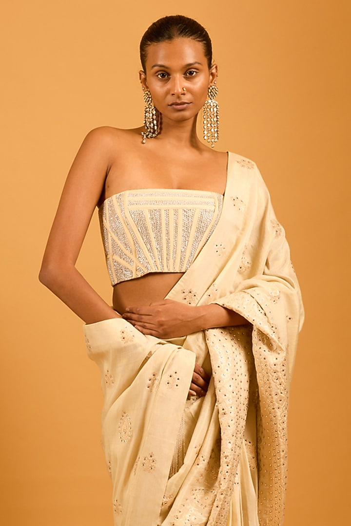 Vanilla Color Chanderi Bridal Saree Set by Siddartha Tytler at Pernia's Pop Up Shop