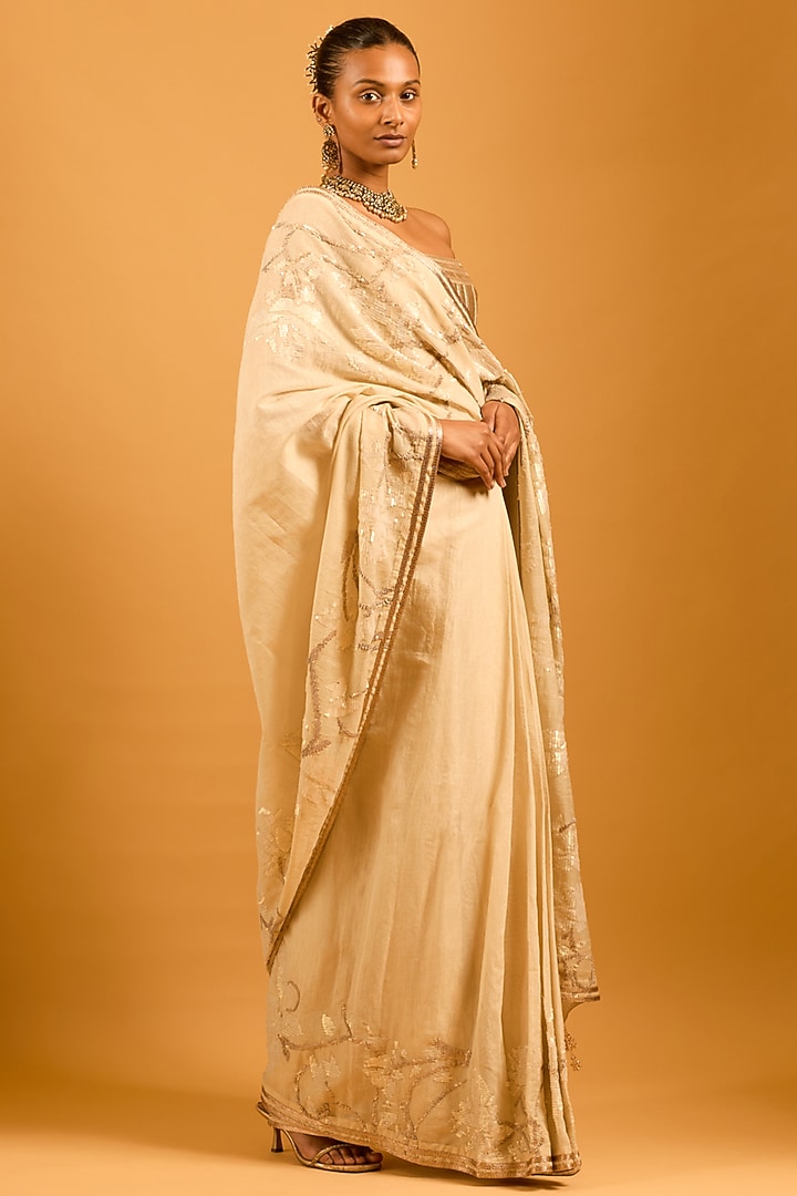 Beige Chanderi Floral Sequins Work Reception Saree Set by Siddartha Tytler at Pernia's Pop Up Shop