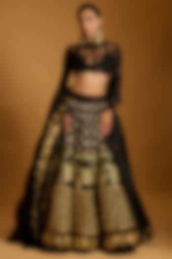 Black Raw Silk Zari Embroidered Bridal Lehenga Set by Siddartha Tytler at Pernia's Pop Up Shop