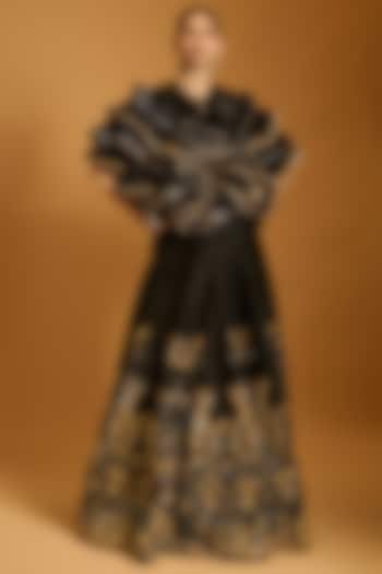 Black Raw Silk & Dupion Zari Embroidered Bridal Lehenga by Siddartha Tytler at Pernia's Pop Up Shop