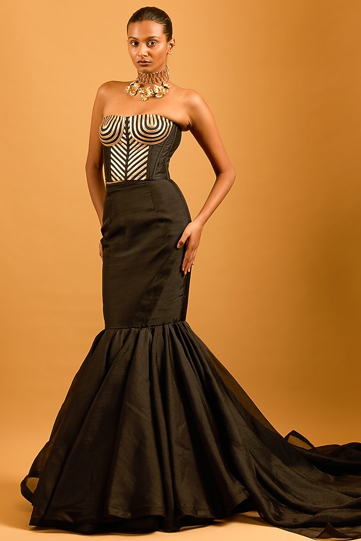 Black Raw Silk & Dupion Corset by Siddartha Tytler at Pernia's Pop Up Shop